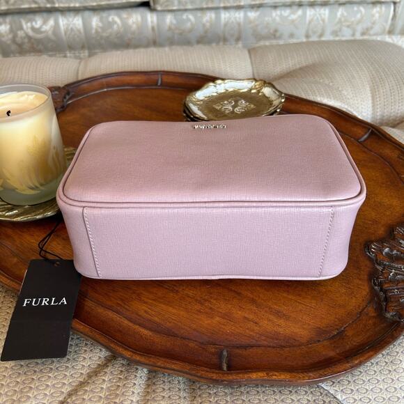 Furla Lilli crossbody bag in moonstone ( light dusty pink) New with tag - Picture 7 of 14